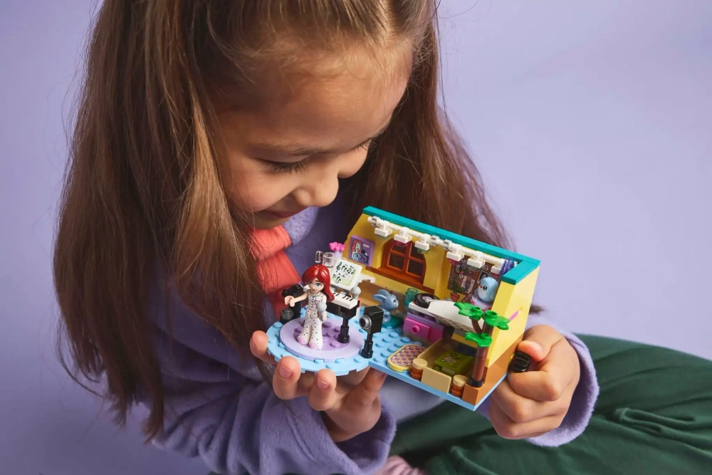 Конструктор LEGO Friends 42647 Комната Пейсли
