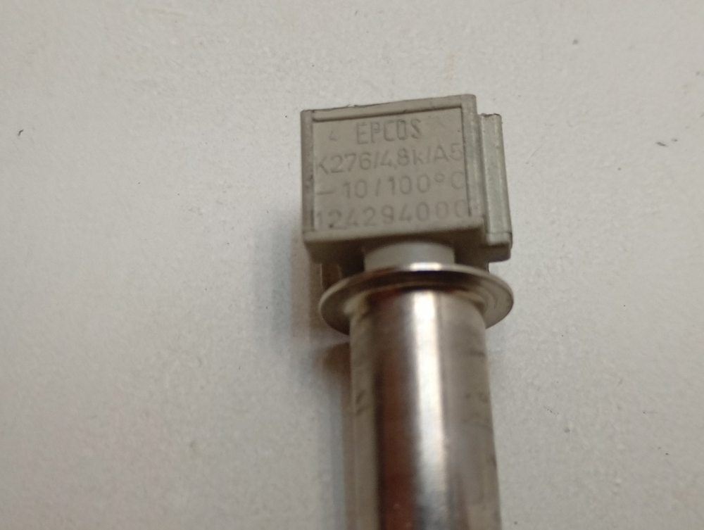 FE925N кт21 Датчик температуры для стиральной машины Electrolux Zanussi AEG б/у