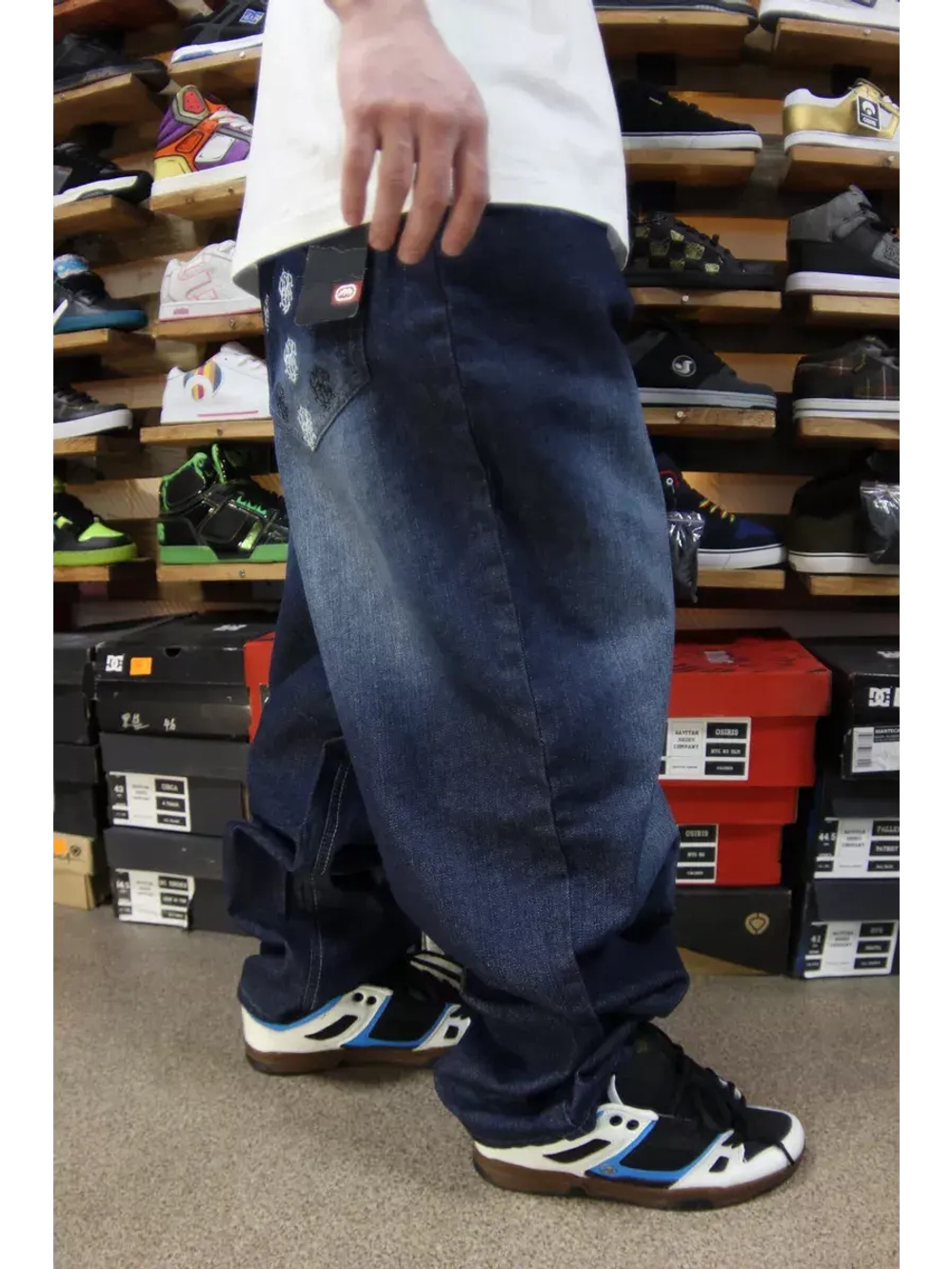 Джинсы прямые широкие трубы от Savitar Shoes Company