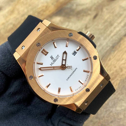 Часы Hublot