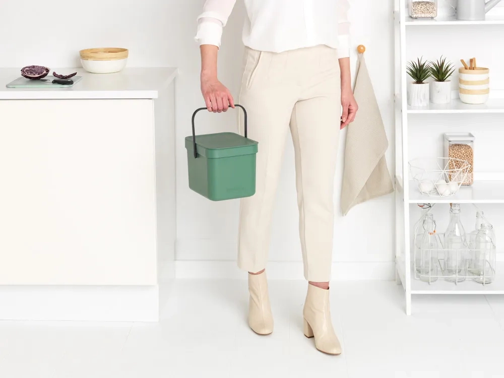 Brabantia Контейнер для мусора Sort & Go 6л зеленый 129841