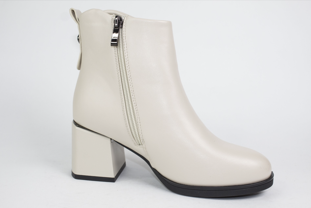 Ботинки женские демисезонные Qiya арт. Y166-2