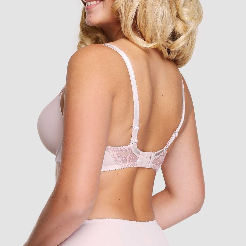 Бюстгальтер из мягкого микроволокна с уплотненными формованными чашками (Размер: 80B) (Цвет: молочный)