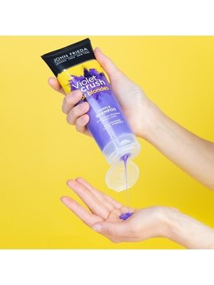 John Frieda VIOLET CRUSH Шампунь с фиолетовым пигментом для нейтрализации желтизны светлых волос 250 мл