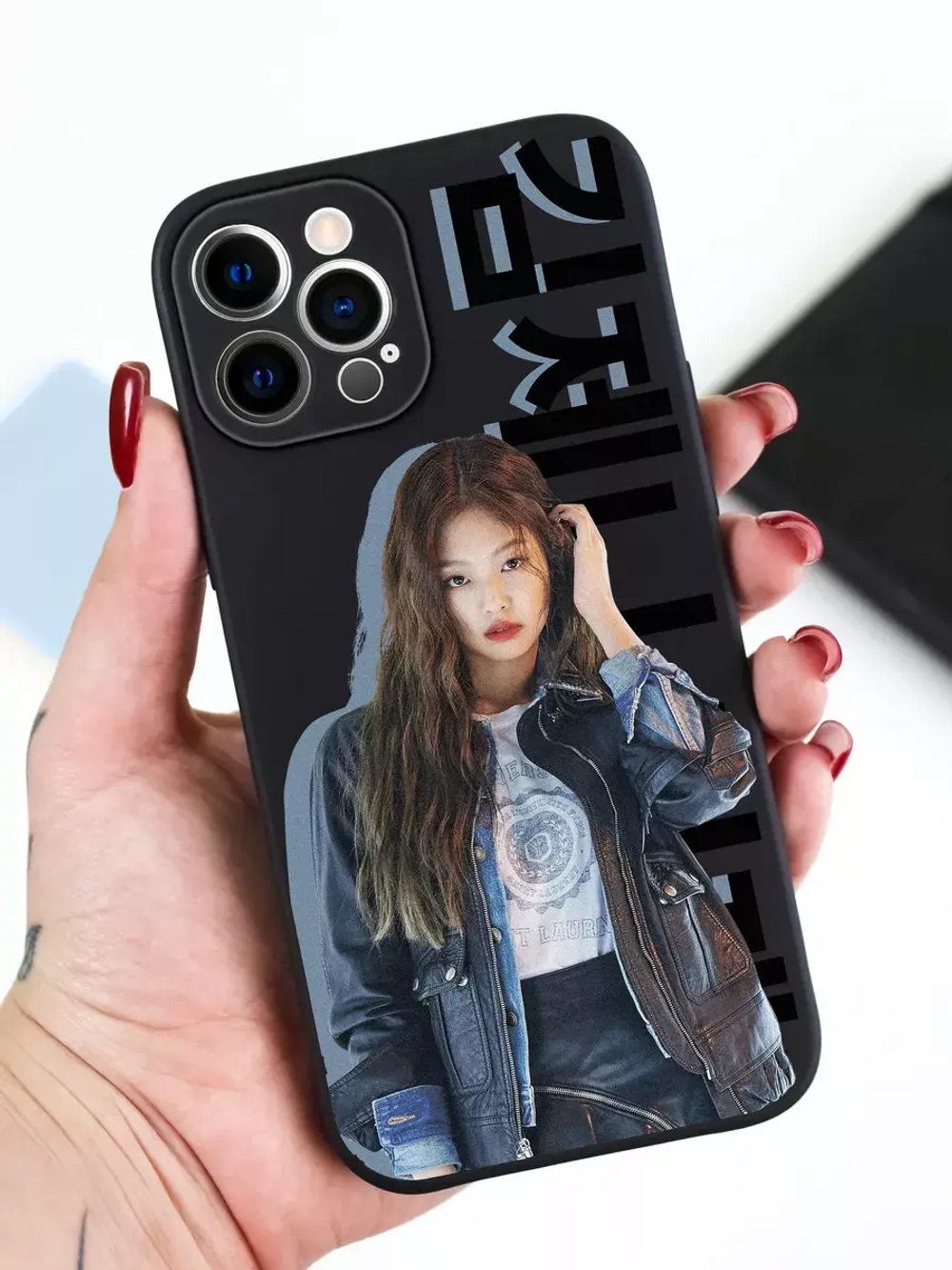 Чехол на iPhone 12 Pro Max с 3D принтом