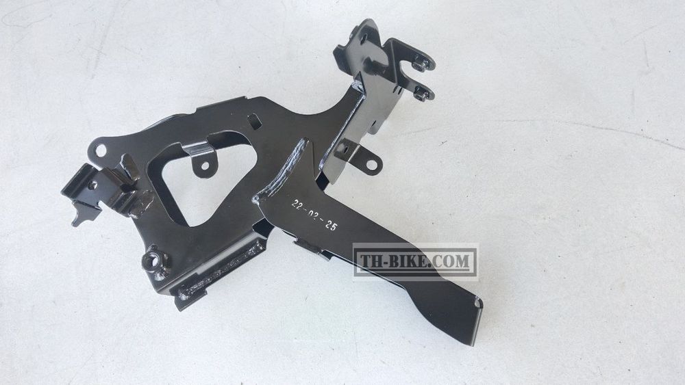 50310-K2L-D00. STAY, FR. COVER LOWER. HONDA