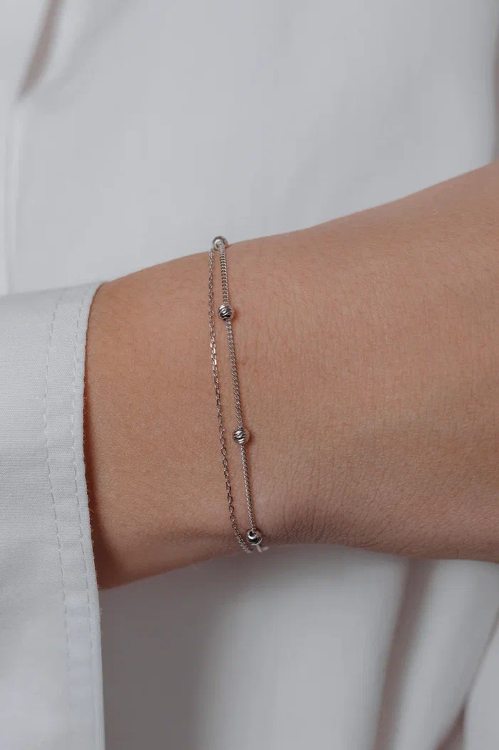 Браслет двойной с шарами и алмазными гранями