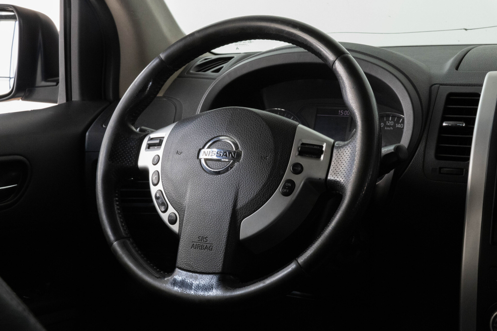 Nissan X-Trail, 2011 год