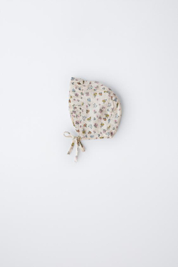 ZARA ЧЕПЧИК С ВОЛАНАМИ И ЦВЕТОЧНЫМ ТЕКСТУРНЫМ РИСУНКОМ, СЛОНОВАЯ КОСТЬ