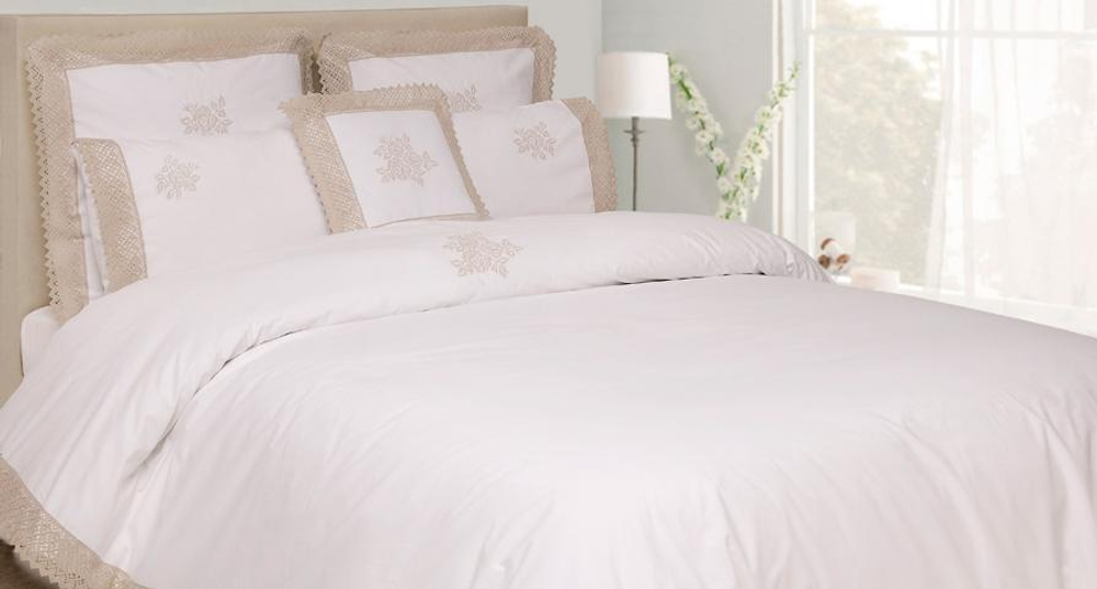 Постельное белье 2 спальное евро Luxberry Rose белое