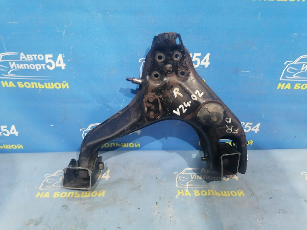 Рычаг передний правый MITSUBISHI PAJERO 1994