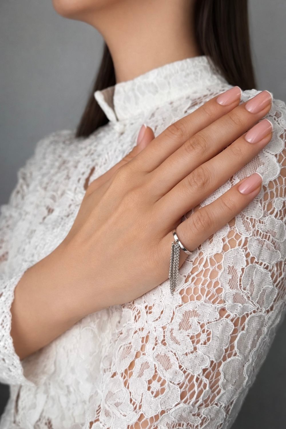 Фаланговое кольцо с подвесными цепями