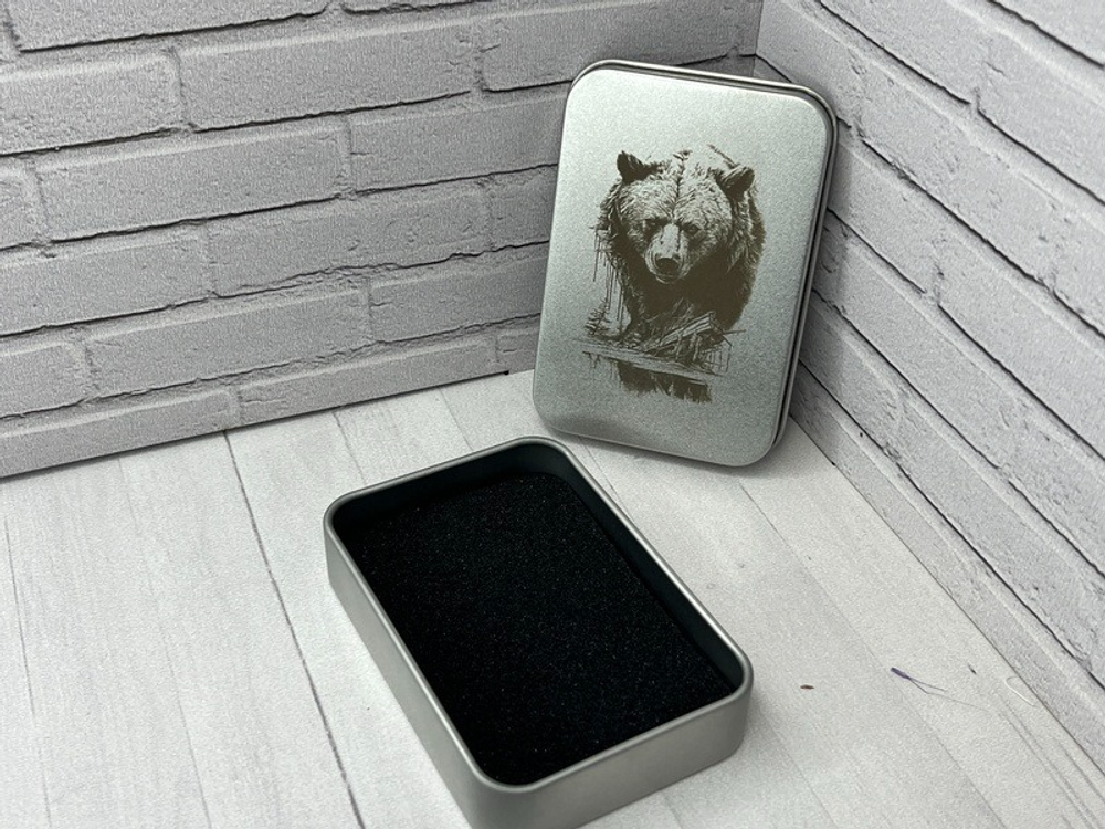 Коробочка подарочная металлическая 8×5.5 см