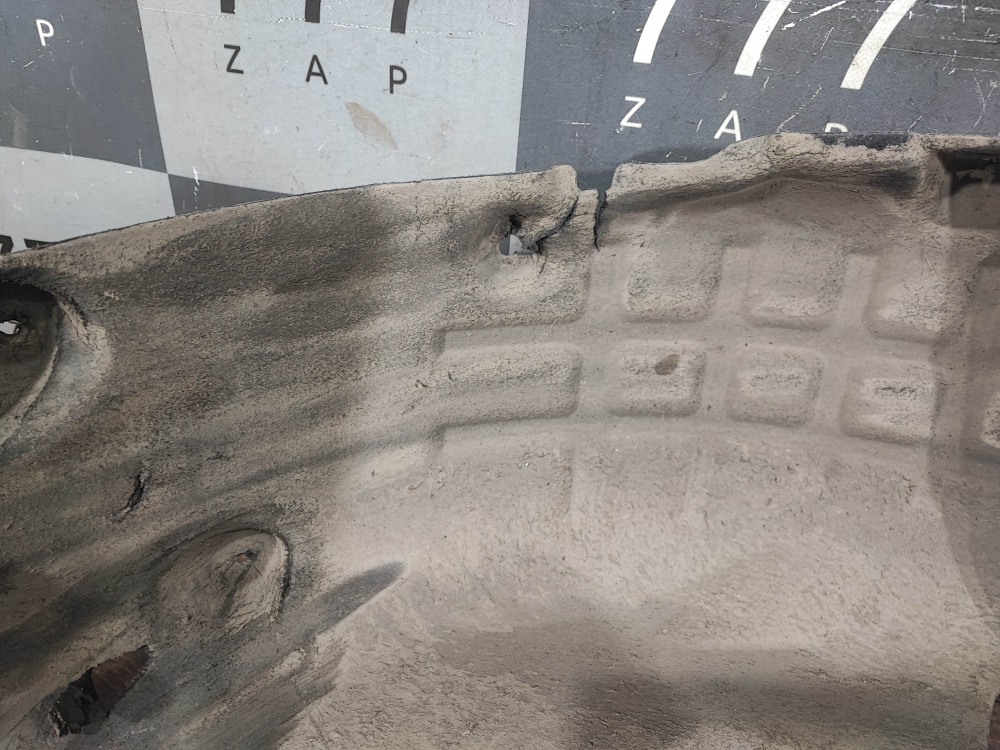 Подкрылок задний левый Geely Monjaro 21-нв Б/У Оригинал 5049024100