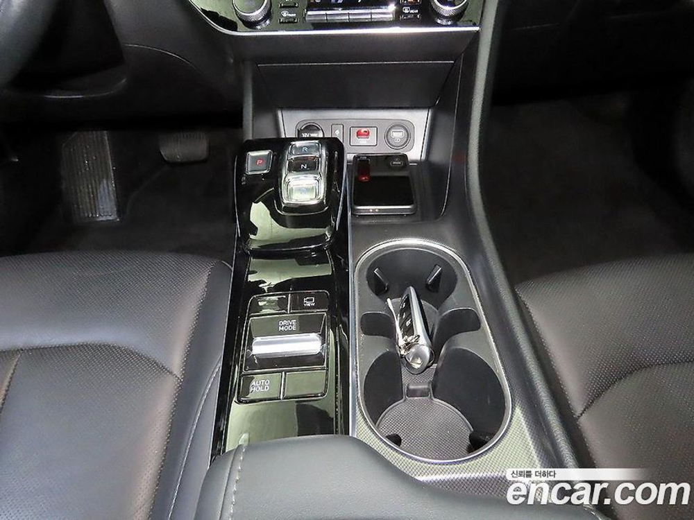 Hyundai Sonata (DN8) 2.0 (10.2019)