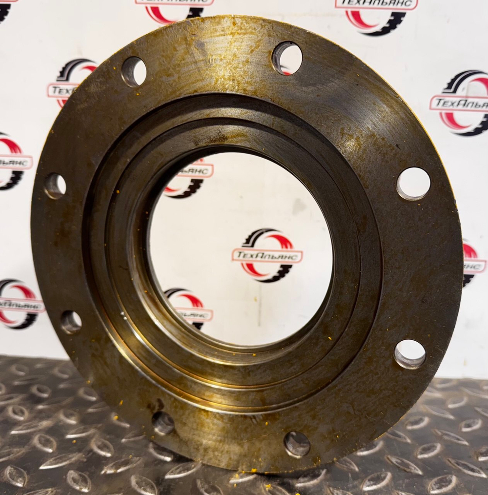 Крышка Volvo 4931498