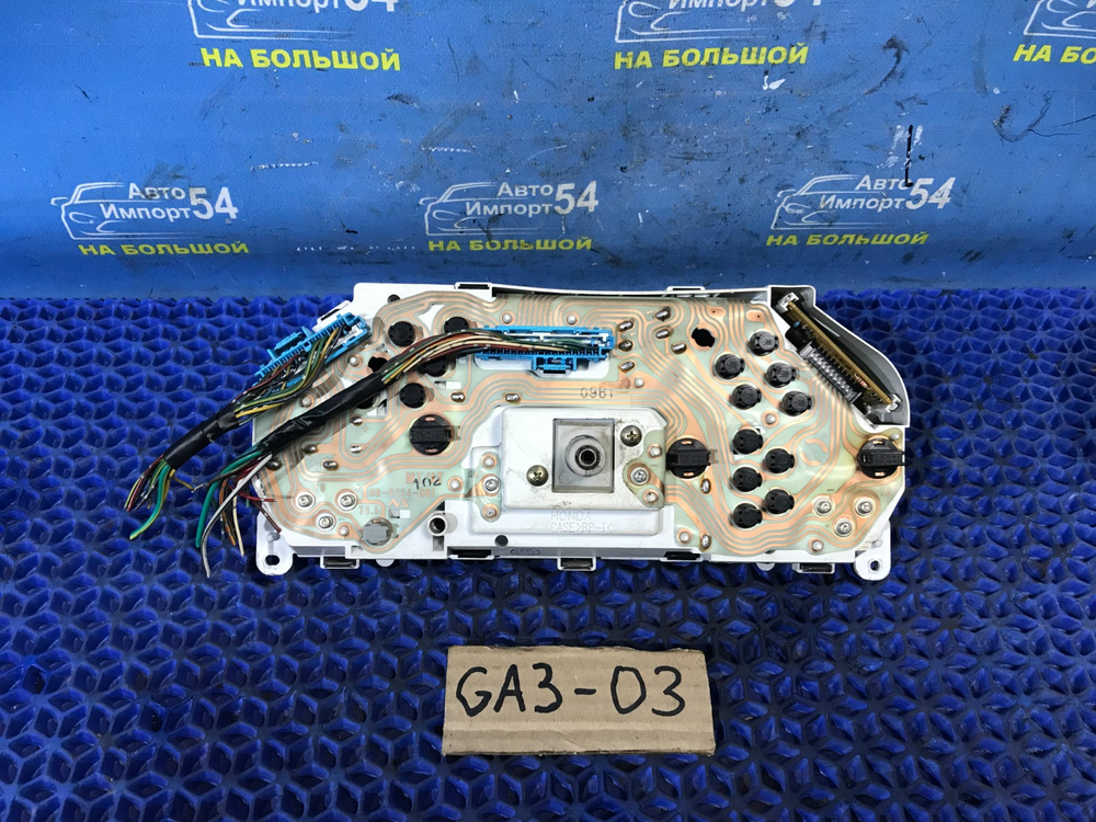 Щиток приборов Honda LOGO 2000