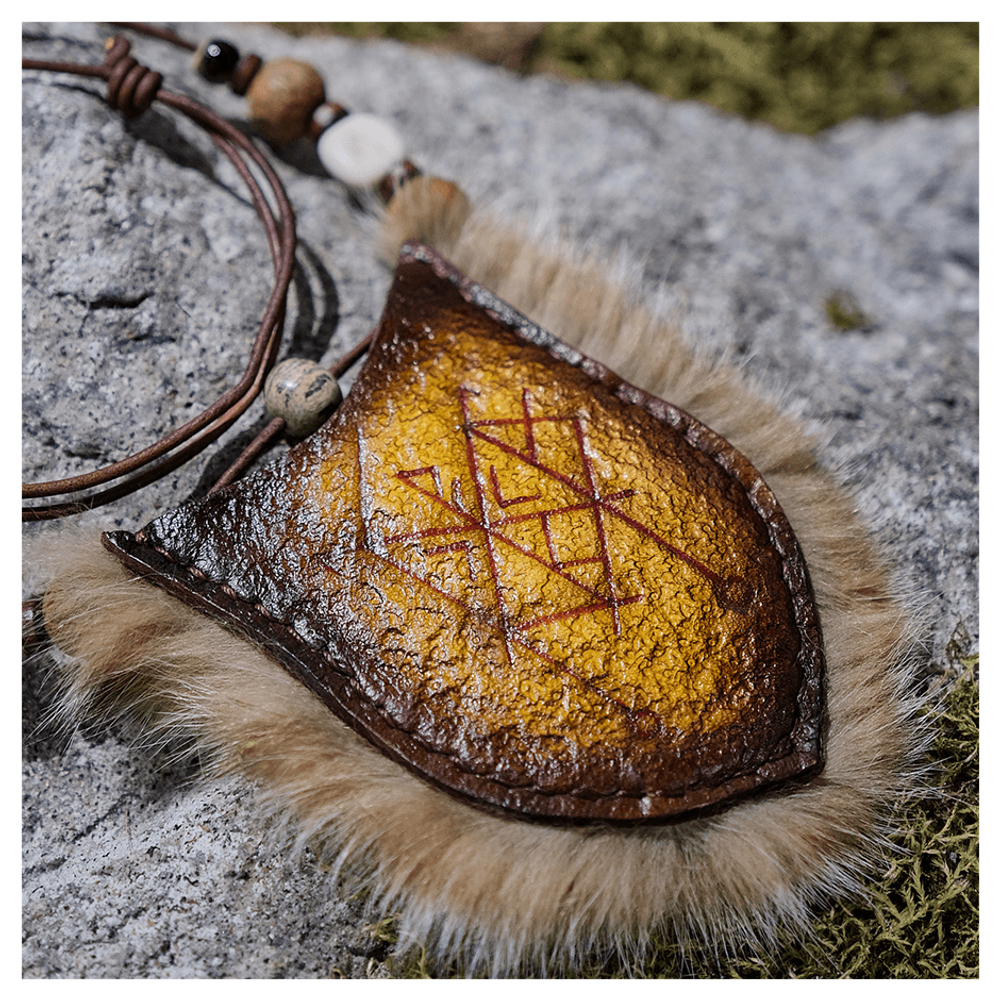 Амулет «Облаченная тайной»