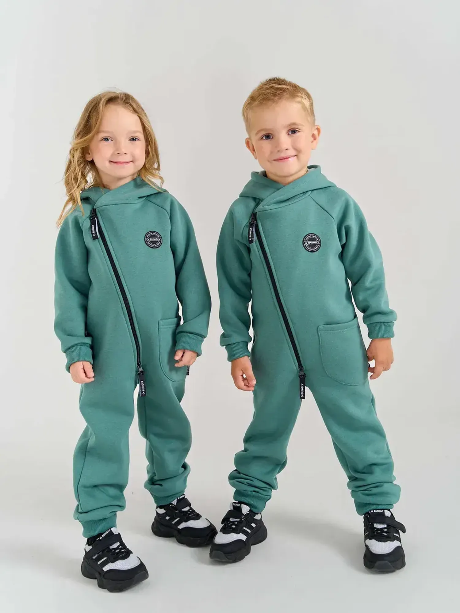 Как одевать близняшек и двойняшек