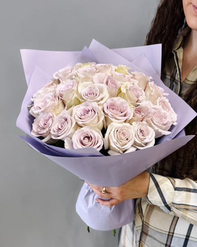 Букет 25 сиреневых роз