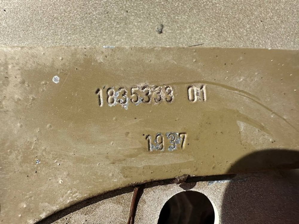 Бампер передний 2019г