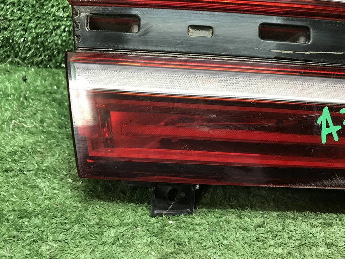 Фонарь левый внутренний Genesis GV80 (2020-2023)