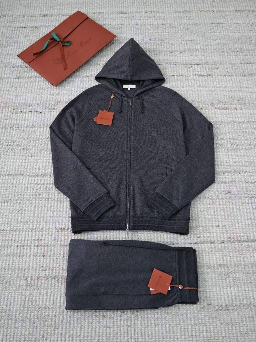 Спортивный костюм Loro Piana