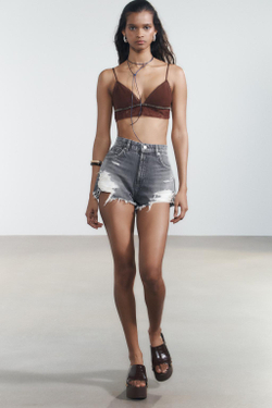 ZARА ДЖИНСОВЫЕ ШОРТЫ TRF С ВЫСОКОЙ ПОСАДКОЙ, СВЕТЛО-СЕРЫЙ