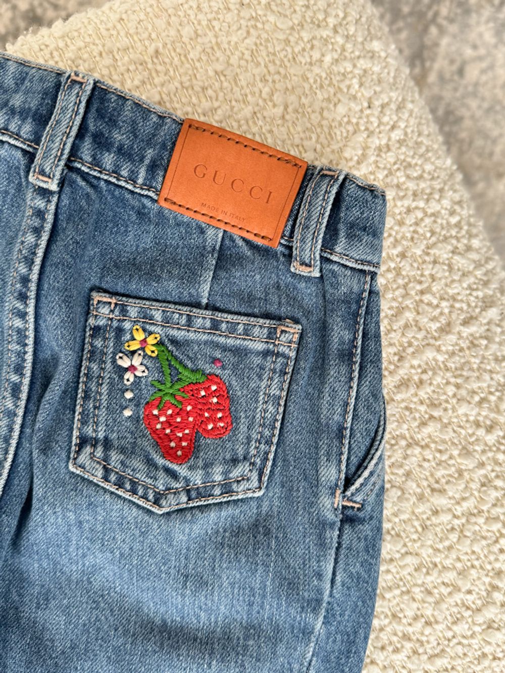 Джинсы Gucci, 86