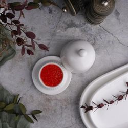 Масленка икорница 30 мл d 8,8 см h8 см с крышкой белая фарфор NEW P.L. Proff Cuisine [1]