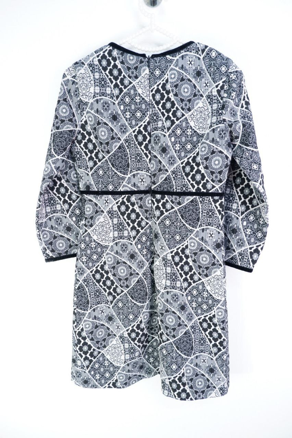 Платье Zara с вискозой стильное 42 размер