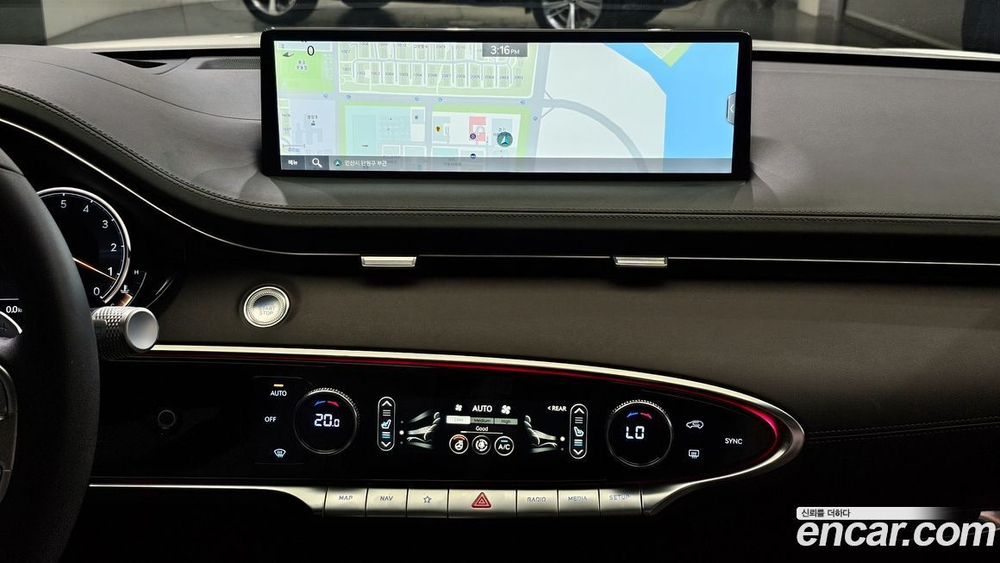 Genesis GV70 2.5T Бензин AWD (04.2023)
