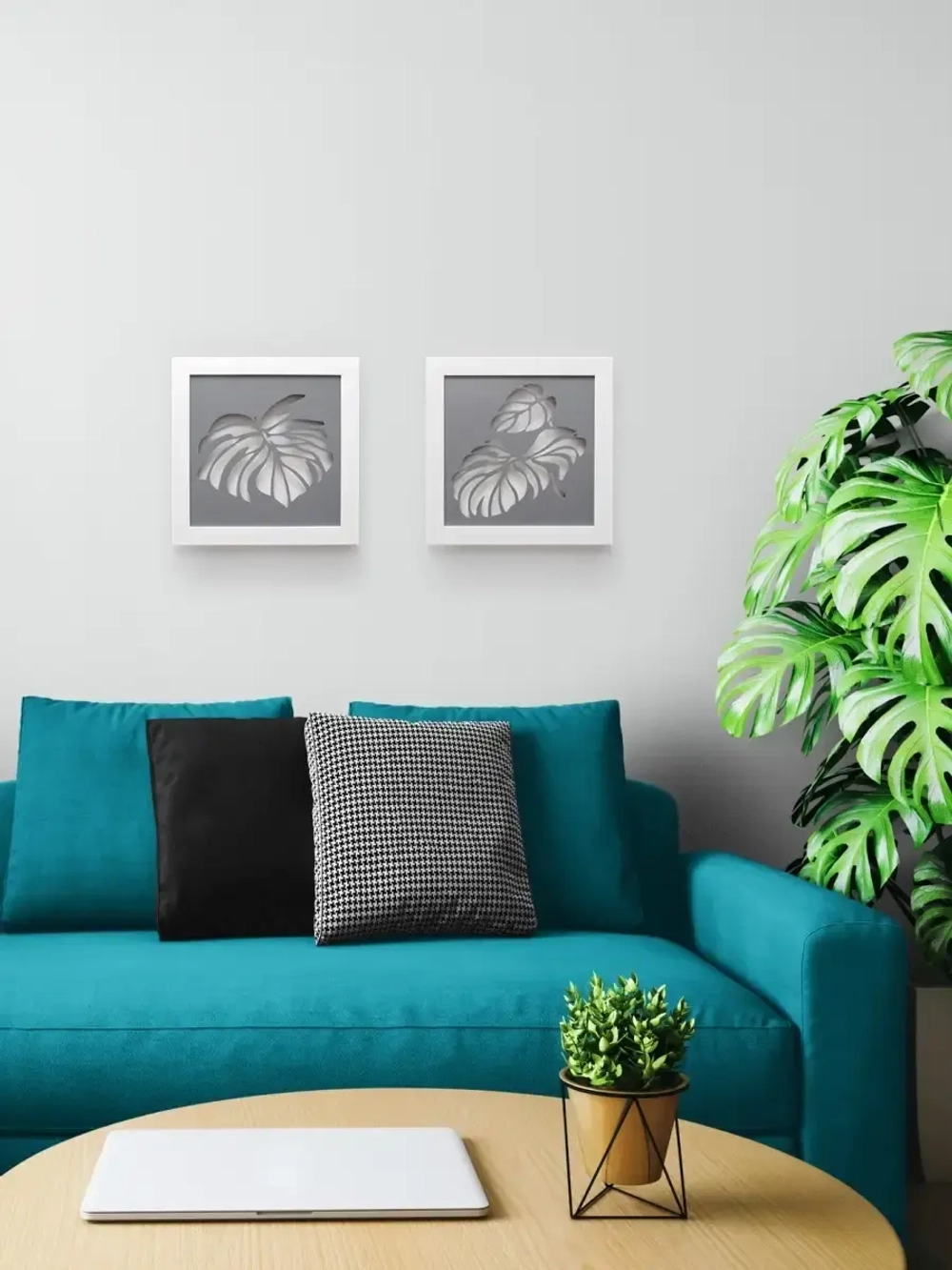 Панно резное в раме