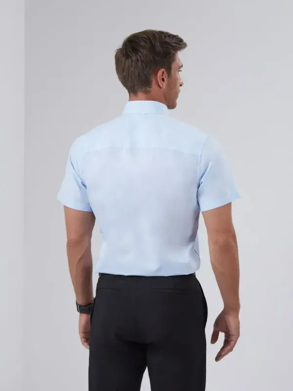 Рубашка приталенная SLIM FIT с коротким рукавом, голубая