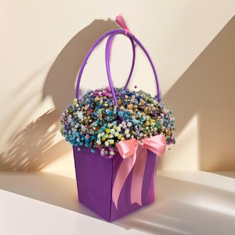 Композиция из гипсофилы с гирляндой Фуксия 2.0