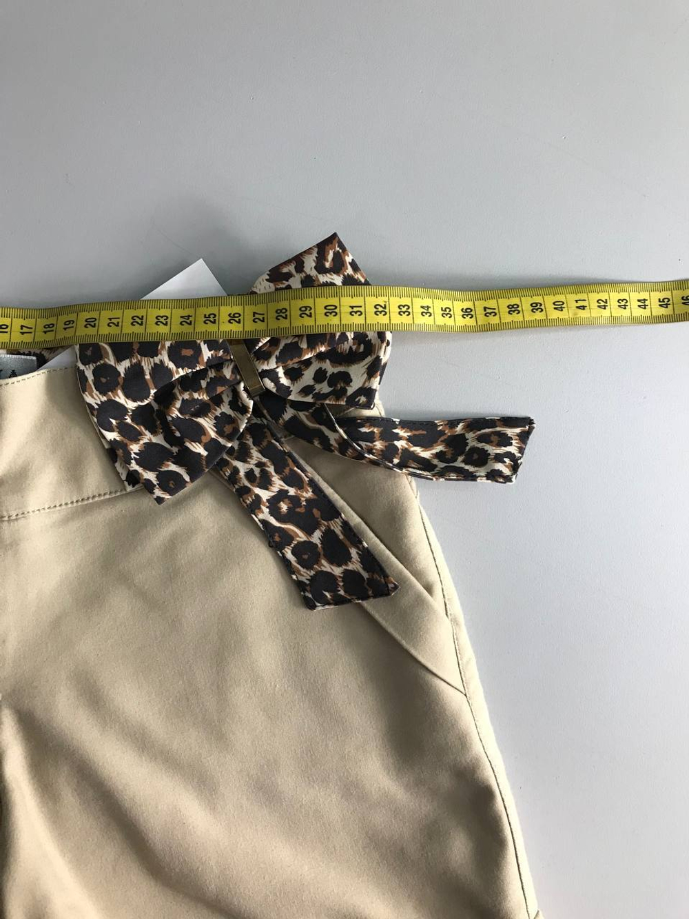 Шорты со стильным поясом, маркировка 25, визуально 40/42 размер