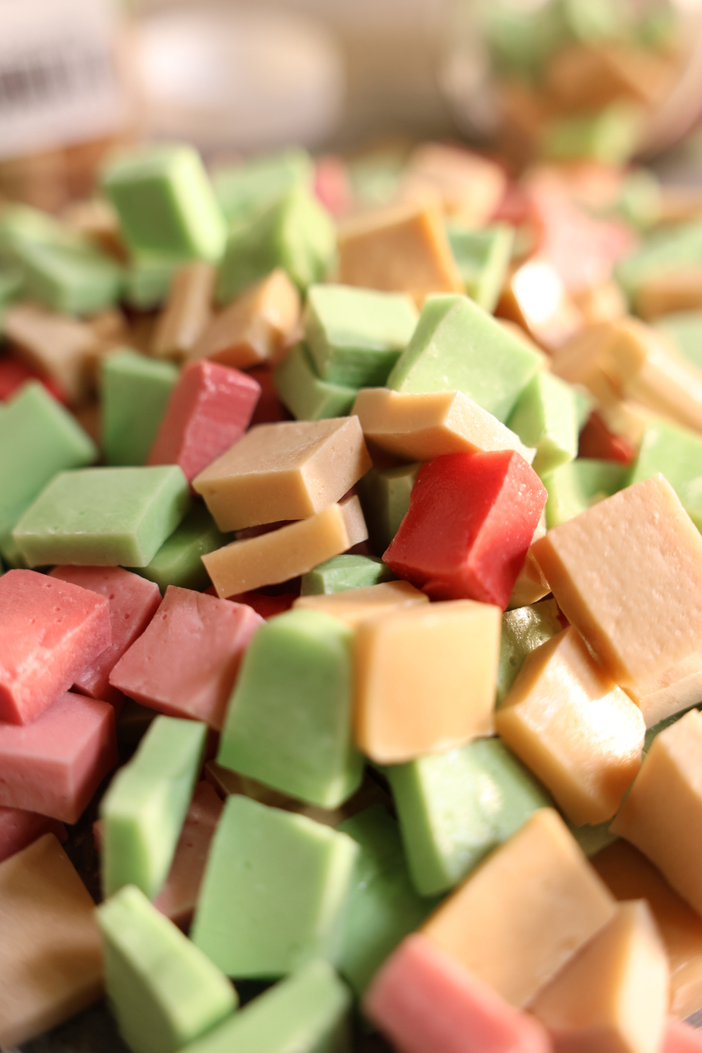 G4-Cherry10 Микс колотой смальты 10х10 мм, 400 гр