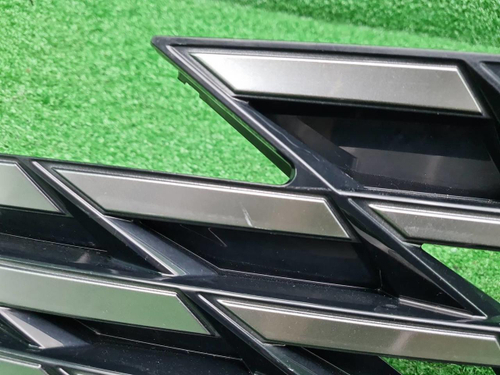 Решетка радиатора Geely Atlas 2 (2023-н.в.)