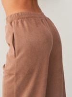 Костюм брючный женский велюровый из замши осенний весенний