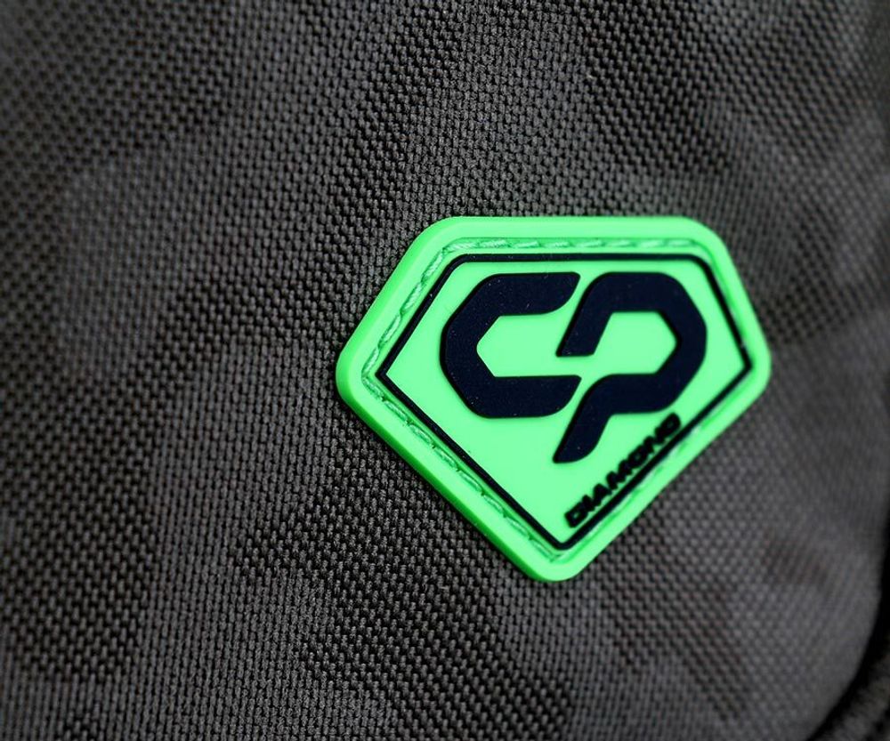 CARP PRO Сумка Diamond cо столиком 62x40x37см
