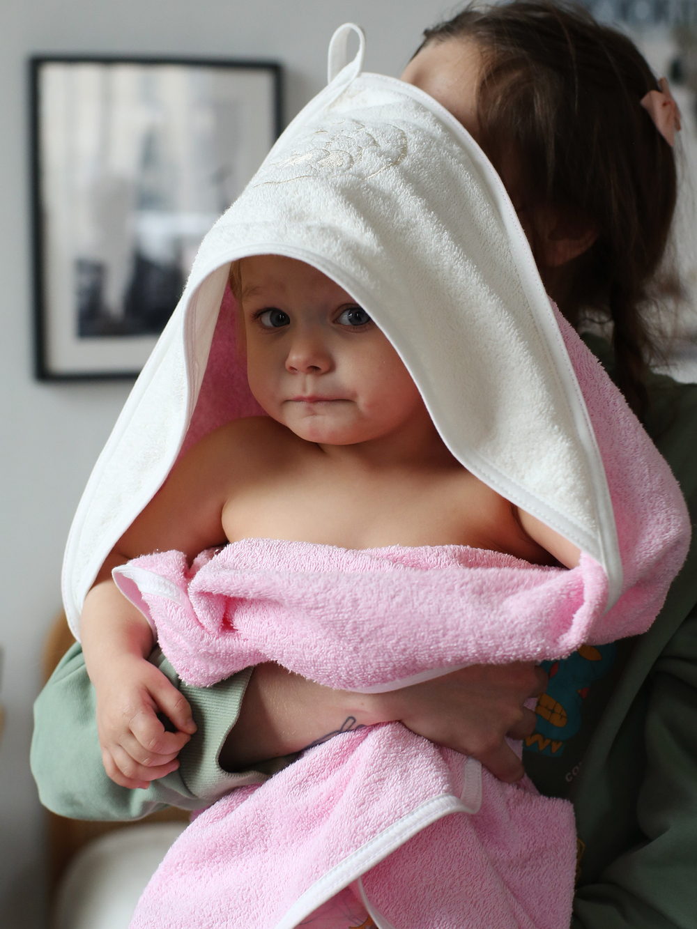 Полотенце с уголком для новорожденных махровое 90х90 (розовое)