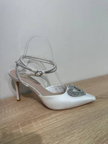 Туфли из нейлона