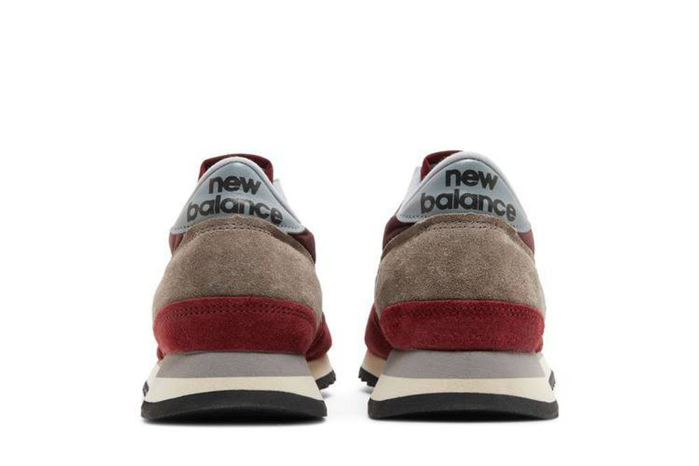 Кроссовки New Balance 730