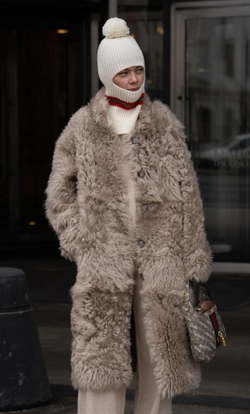 Двустороннее пальто-дубленка Tigrado