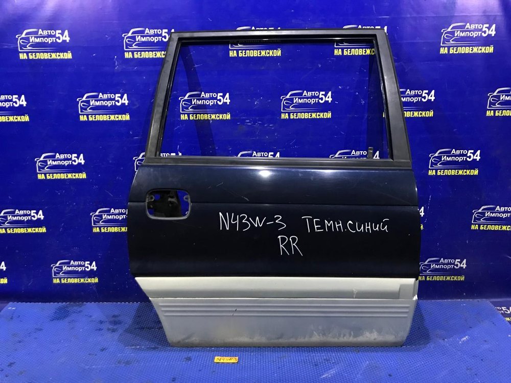 Дверь задняя правая MITSUBISHI CHARIOT 1994