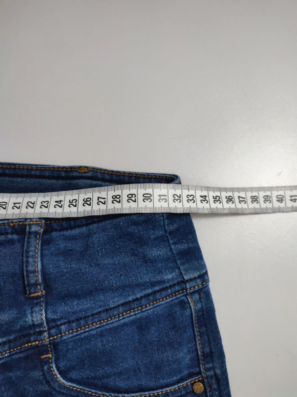 Джинсы Terranova темные 42 размер