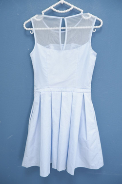 Платье Reserved нежное 36 размер