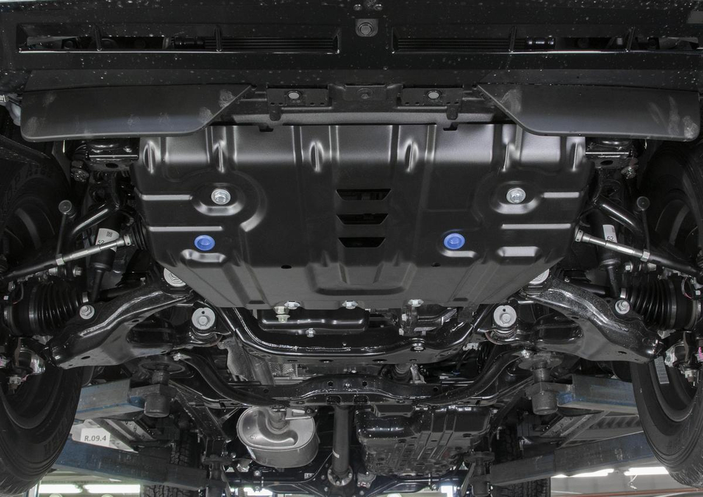 Защита радиатора Rival для Lexus GX 460 (V - 4.6) 2009-2013 2013-н.в./Toyota Land Cruiser Prado 150 (V - 2.7; 3.0D; 4.0) 2009-2013/Toyota Land Cruiser Prado 150 рестайлинг (V - 2.7; 2.8D; 3.0D; 4.0) 2013-2017/Toyota Land Cruiser Prado 150 рестайлинг (V - 2.7; 2.8D; 4.0) 2017-2020 2020-н.в., сталь 1.8 мм, с крепежом, штампованная, 111.9516.1