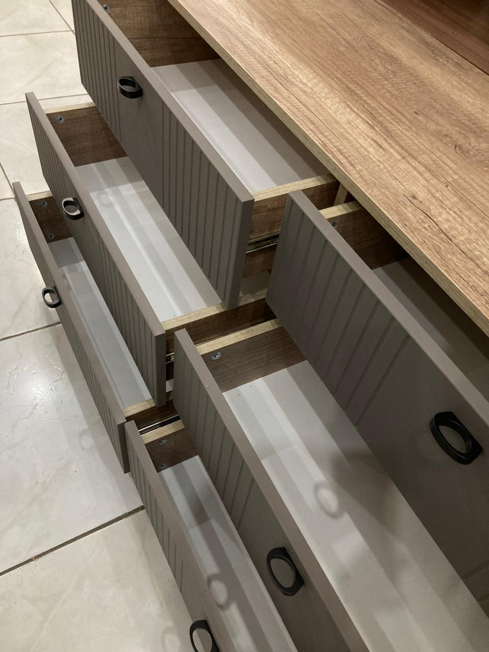 Комод Олива КМ-04 Муссон софт (серый) MF14