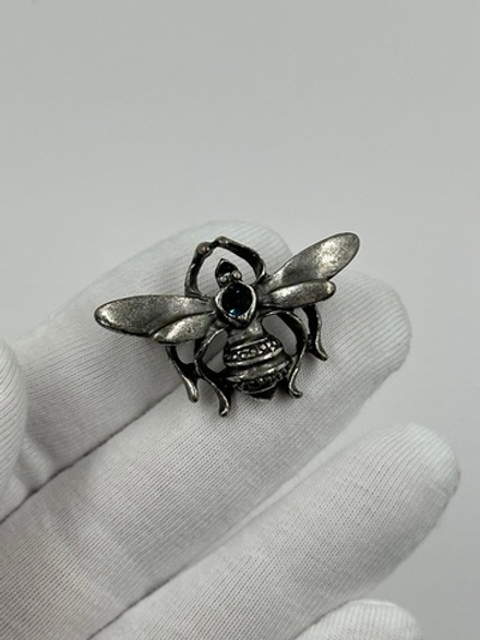Брошь Пчела